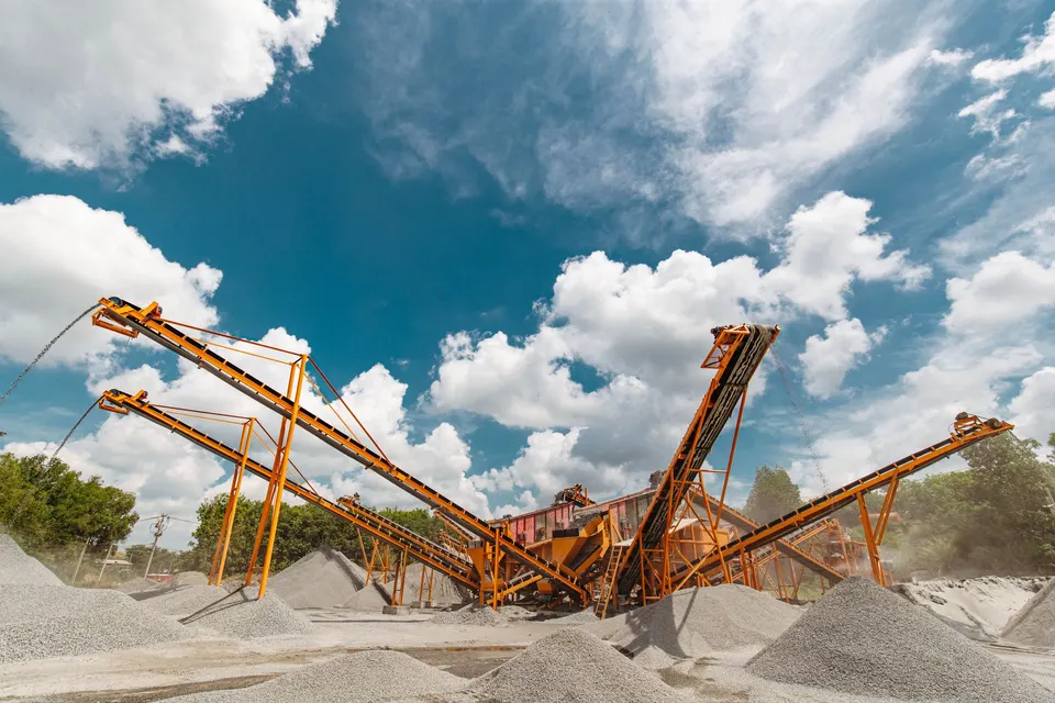 Crushing and screening conveyors at a quarry plant